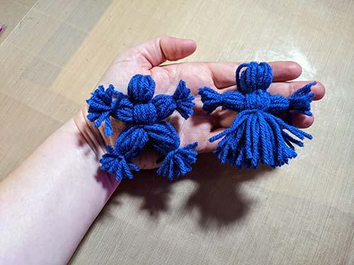 آموزش ساخت عروسک عروسک از نخ (Yarn Doll): ساده، نرم و بدون دوخت